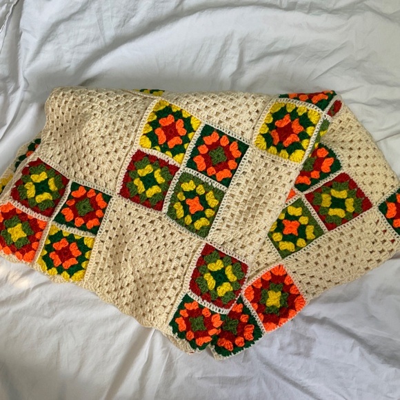 Vintage Granny Square Crocheted Blanket or Throw 36” X 68” - Picture 4 of 5